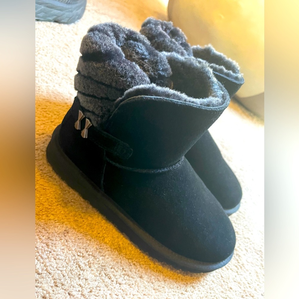 UGG girls boots